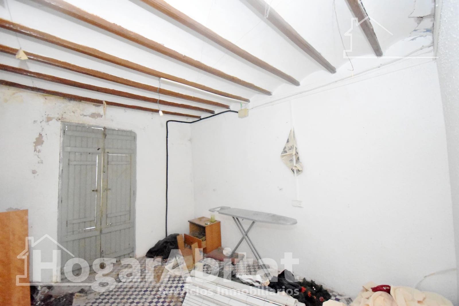 4 bedroom Townhouse for sale in Onda - € 145,000 (Ref: 9896390)