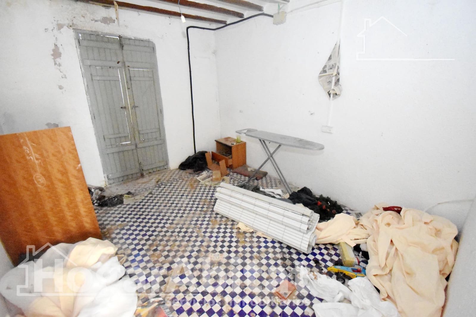 4 bedroom Townhouse for sale in Onda - € 145,000 (Ref: 9896390)