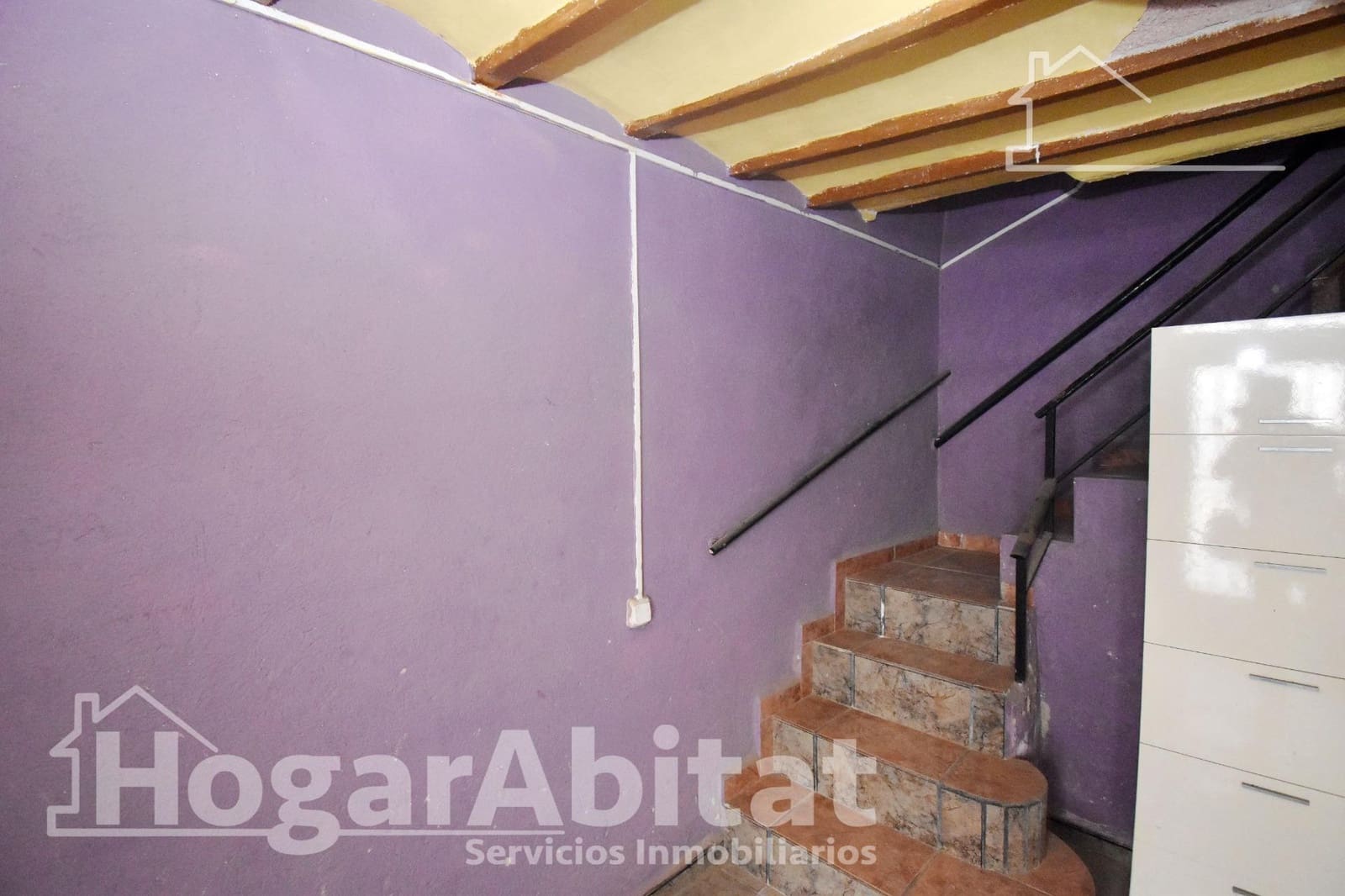 4 bedroom Townhouse for sale in Onda - € 145,000 (Ref: 9896390)