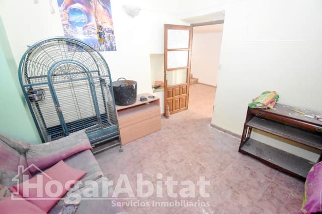 4 bedroom Townhouse for sale in Onda - € 145,000 (Ref: 9896390)