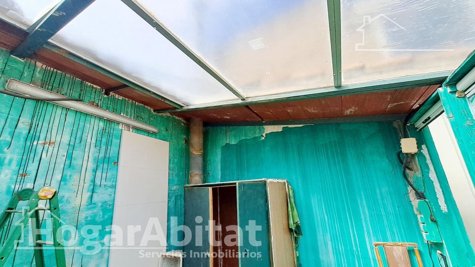 4 bedroom Townhouse for sale in Onda - € 145,000 (Ref: 9896390)