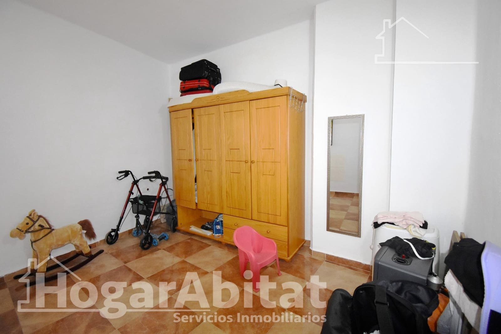 3 bedroom Flat for sale in Alzira - € 140,000 (Ref: 9898725)
