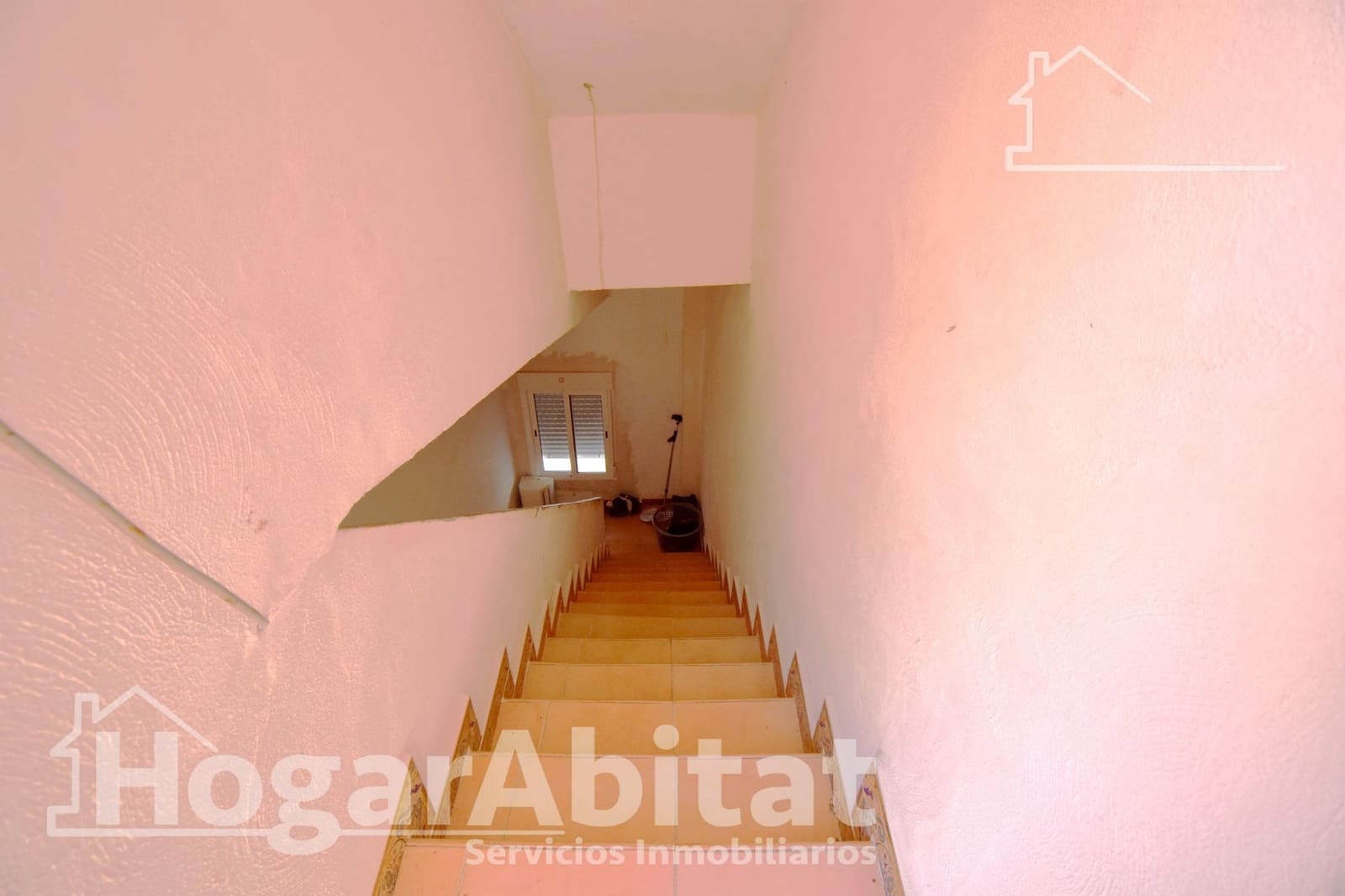 3 bedroom Flat for sale in Alzira - € 140,000 (Ref: 9898725)