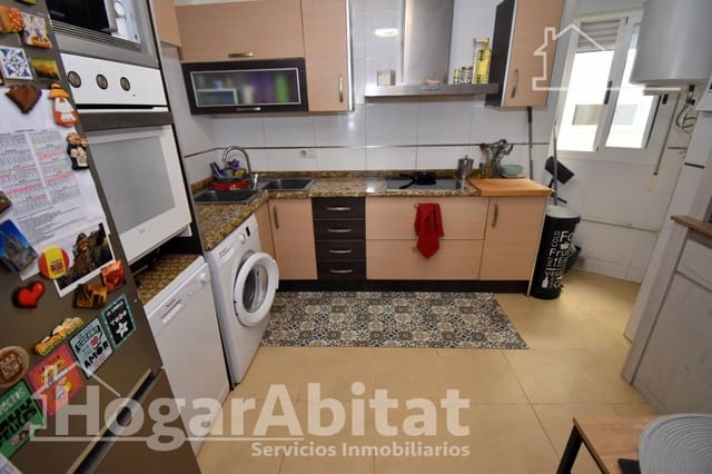 3 bedroom Flat for sale in Chilches - € 185,000 (Ref: 9898728)