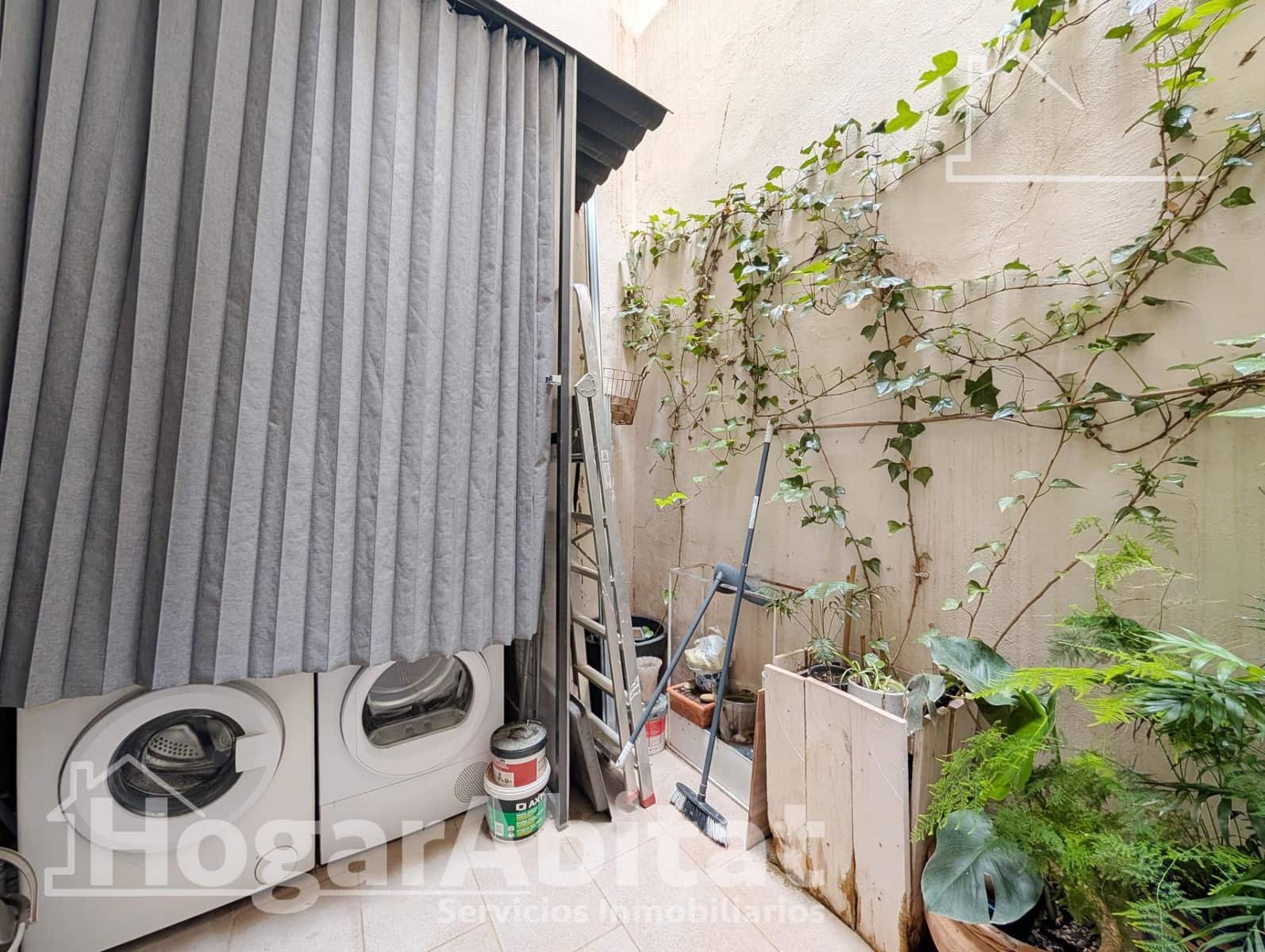 Piso de 3 habitaciones en Alicante / Alacant ciudad en venta - 299.000 € (Ref: 9898730)