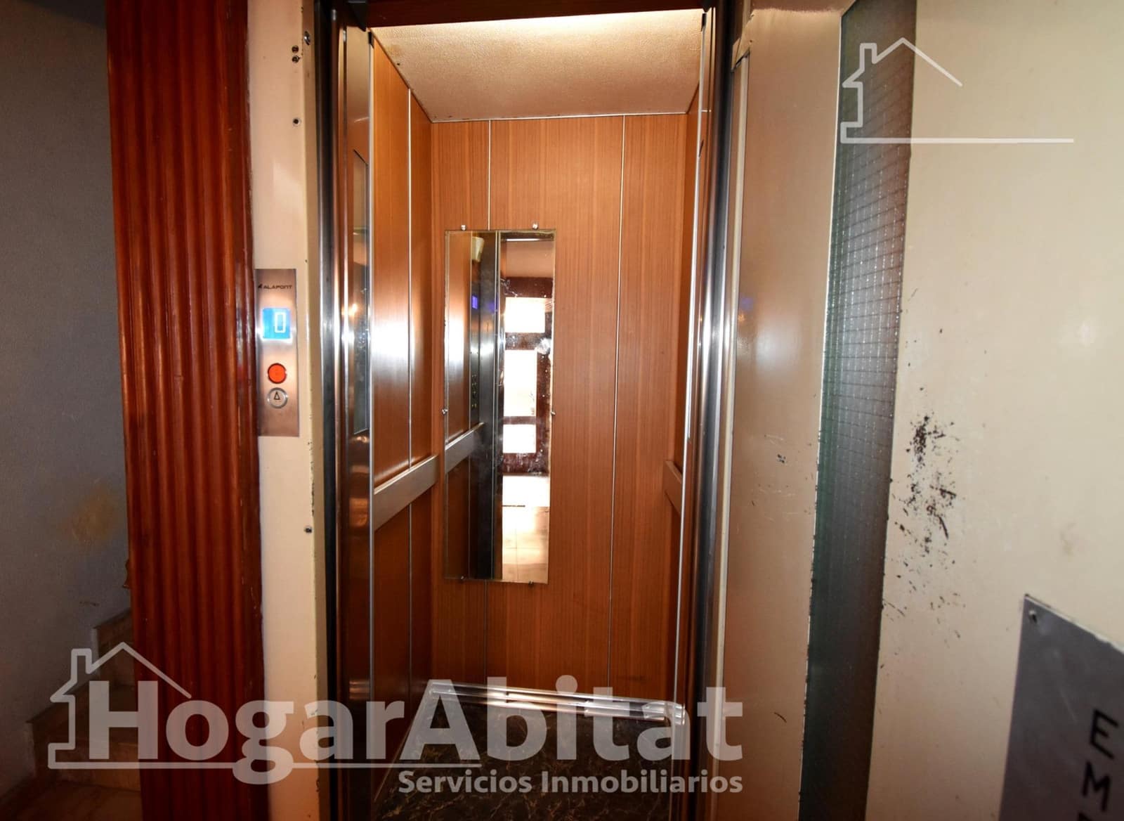 4 bedroom Flat for sale in Catarroja - € 210,000 (Ref: 9898735)