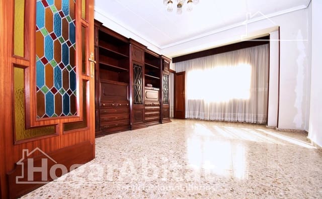 4 bedroom Flat for sale in Catarroja - € 210,000 (Ref: 9898735)