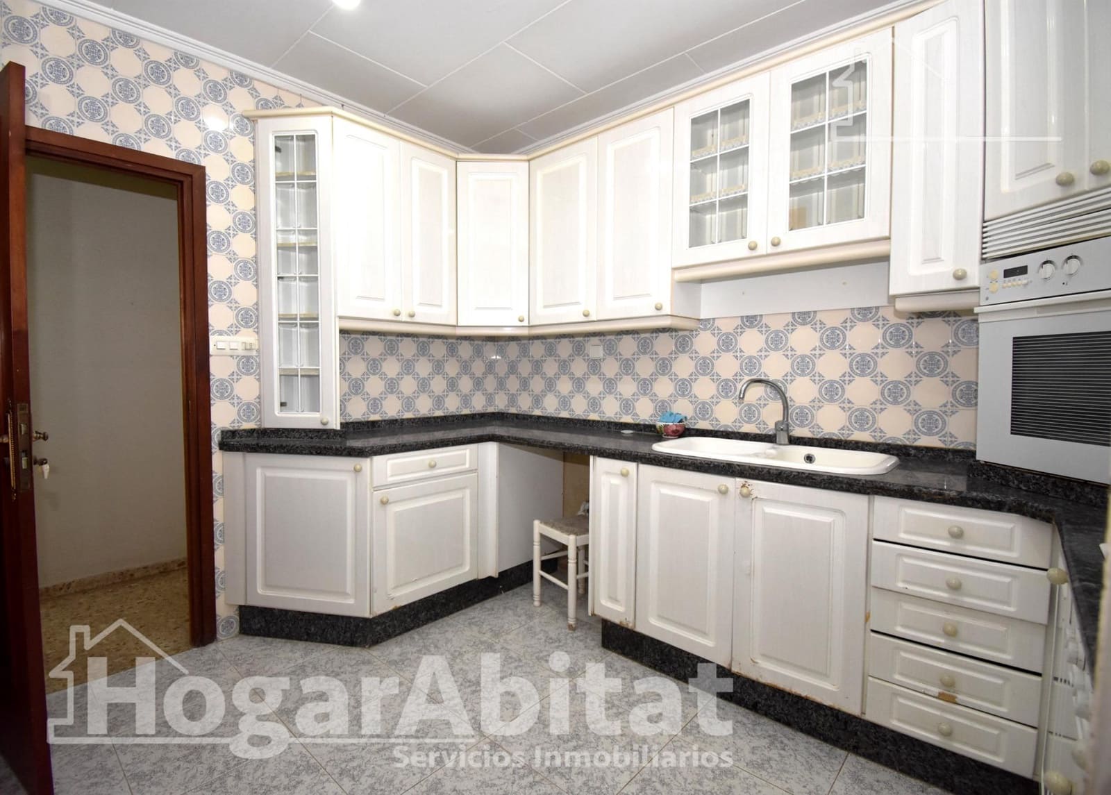 4 bedroom Flat for sale in Catarroja - € 210,000 (Ref: 9898735)
