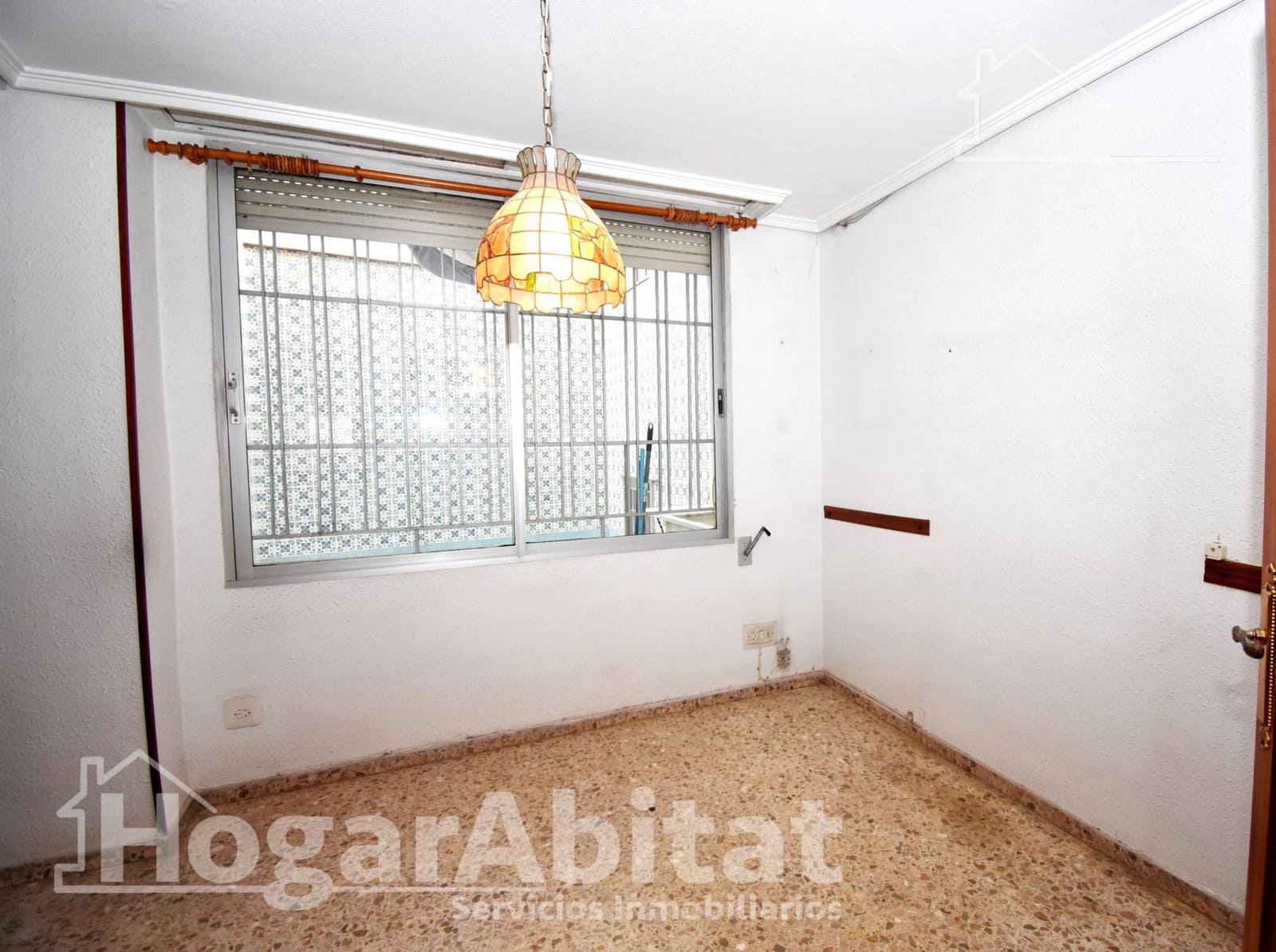 4 bedroom Flat for sale in Catarroja - € 210,000 (Ref: 9898735)