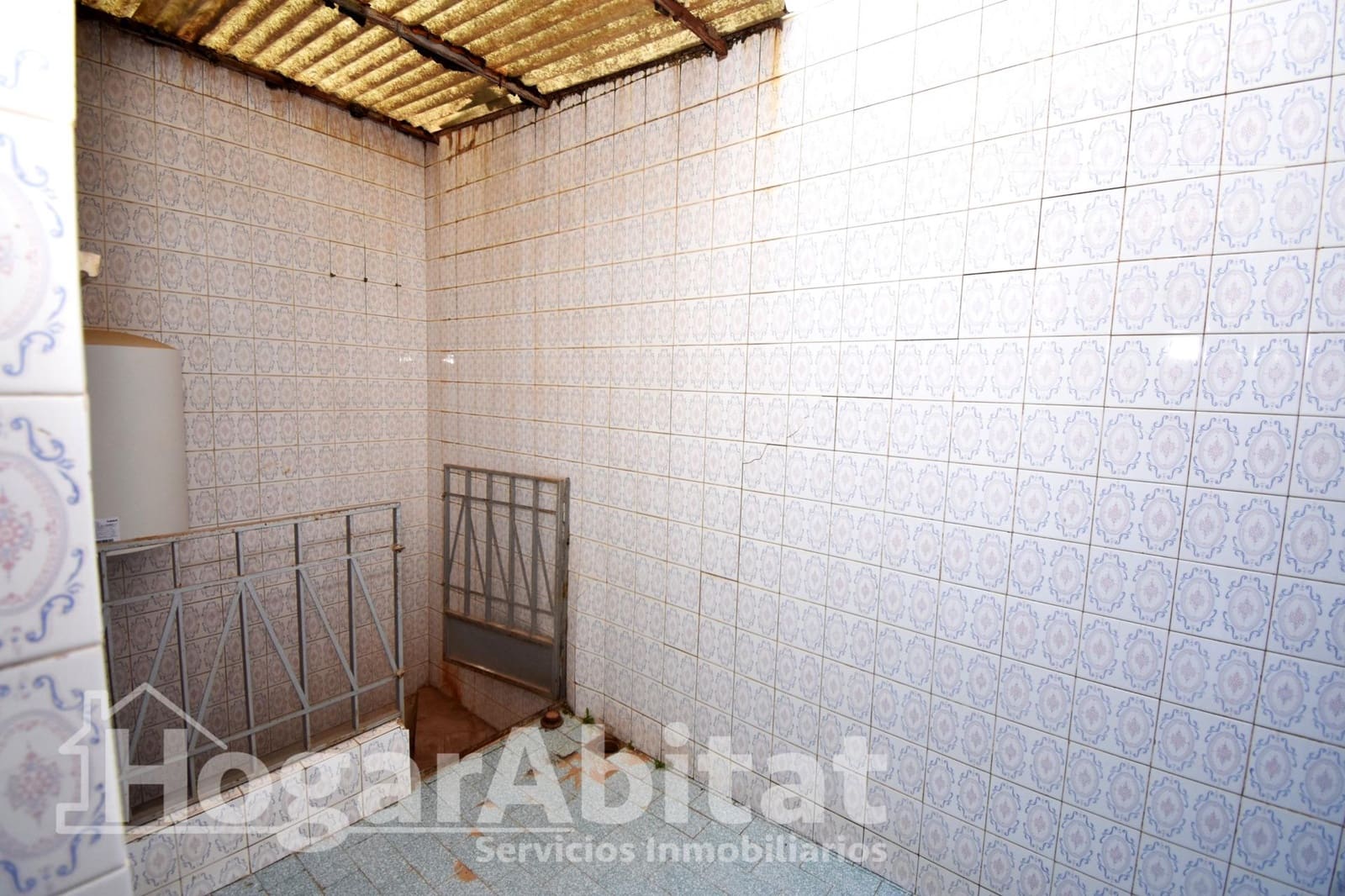 4 bedroom Flat for sale in Catarroja - € 210,000 (Ref: 9898735)