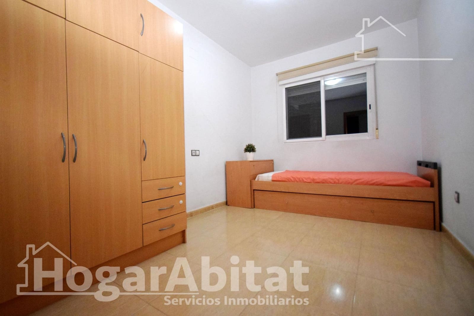 3 bedroom Flat for sale in Paterna with garage - € 262,500 (Ref: 9898740)