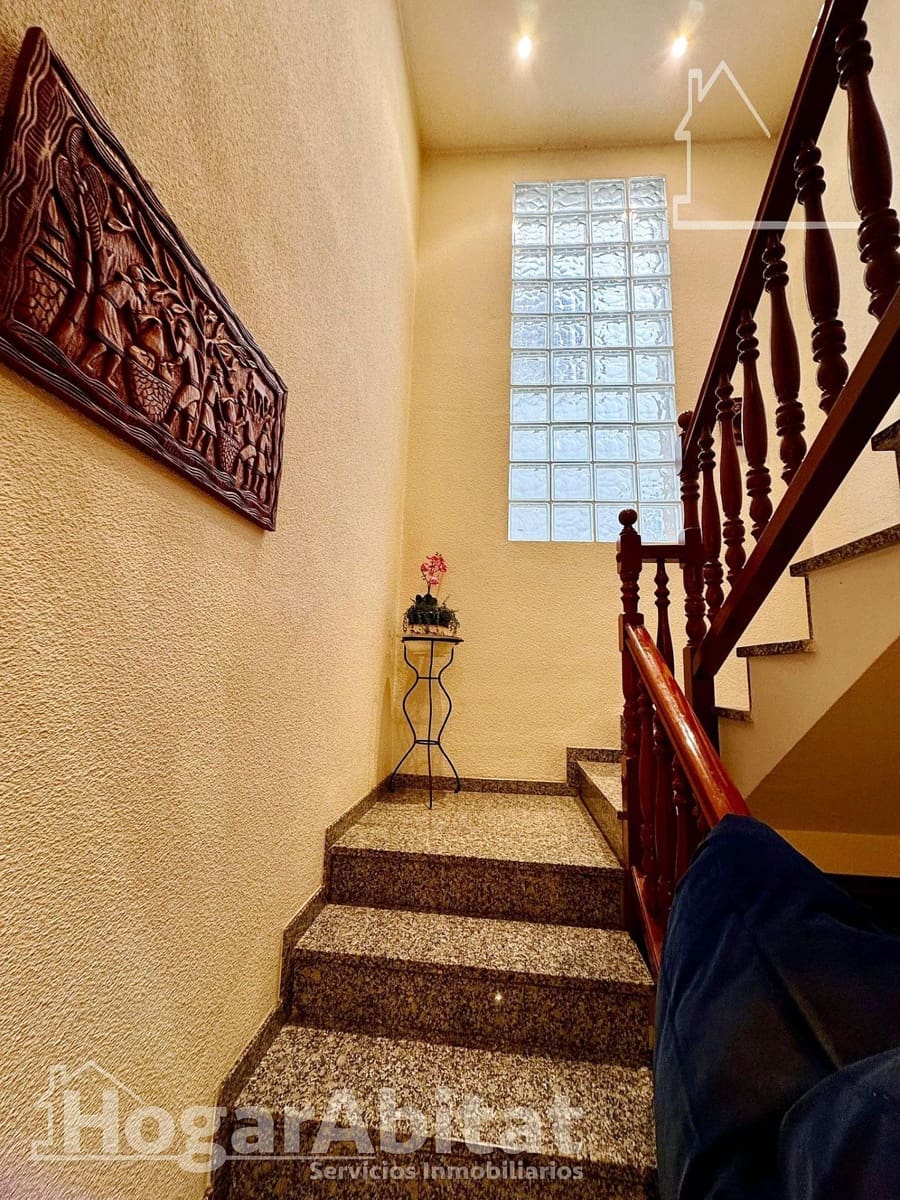 5 bedroom Townhouse for sale in Chert / Xert with garage - € 270,000 (Ref: 9898744)