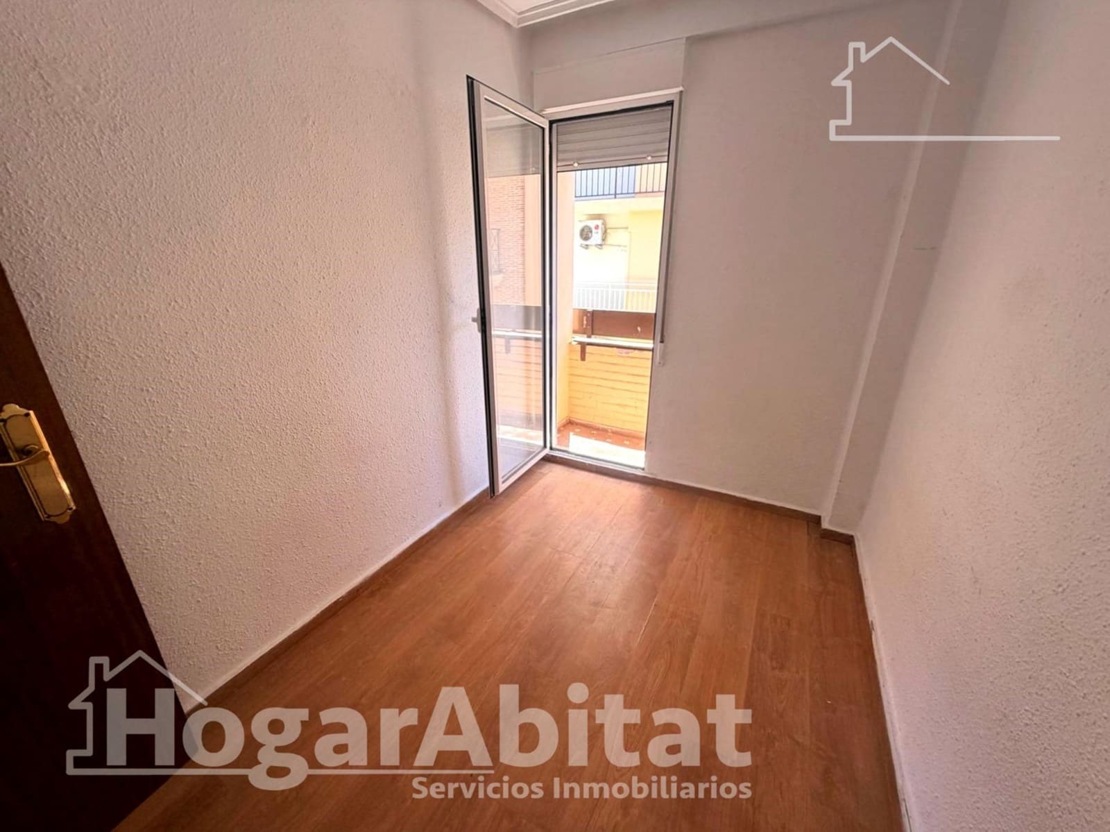 3 makuuhuone Asunto myytävänä paikassa Valencia kaupunki - 240 000 € (Ref: 9903989)