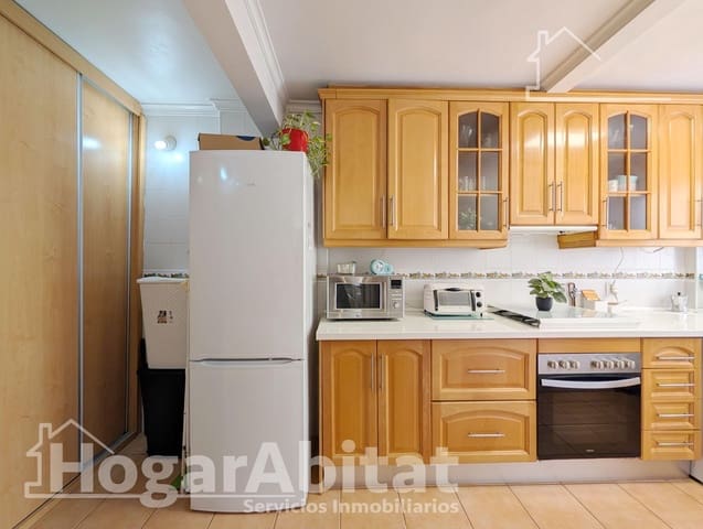 Piso de 3 habitaciones en Carolinas Bajas, Alicante / Alacant ciudad en venta - 174.900 € (Ref: 9903991)