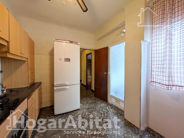 4 Zimmer Wohnung zu verkaufen in Alicante / Alacant Stadt - 172.500 € (Ref: 9903998)