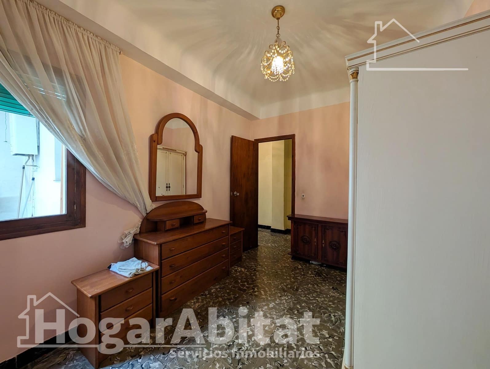 4 Zimmer Wohnung zu verkaufen in Alicante / Alacant Stadt - 172.500 € (Ref: 9903998)