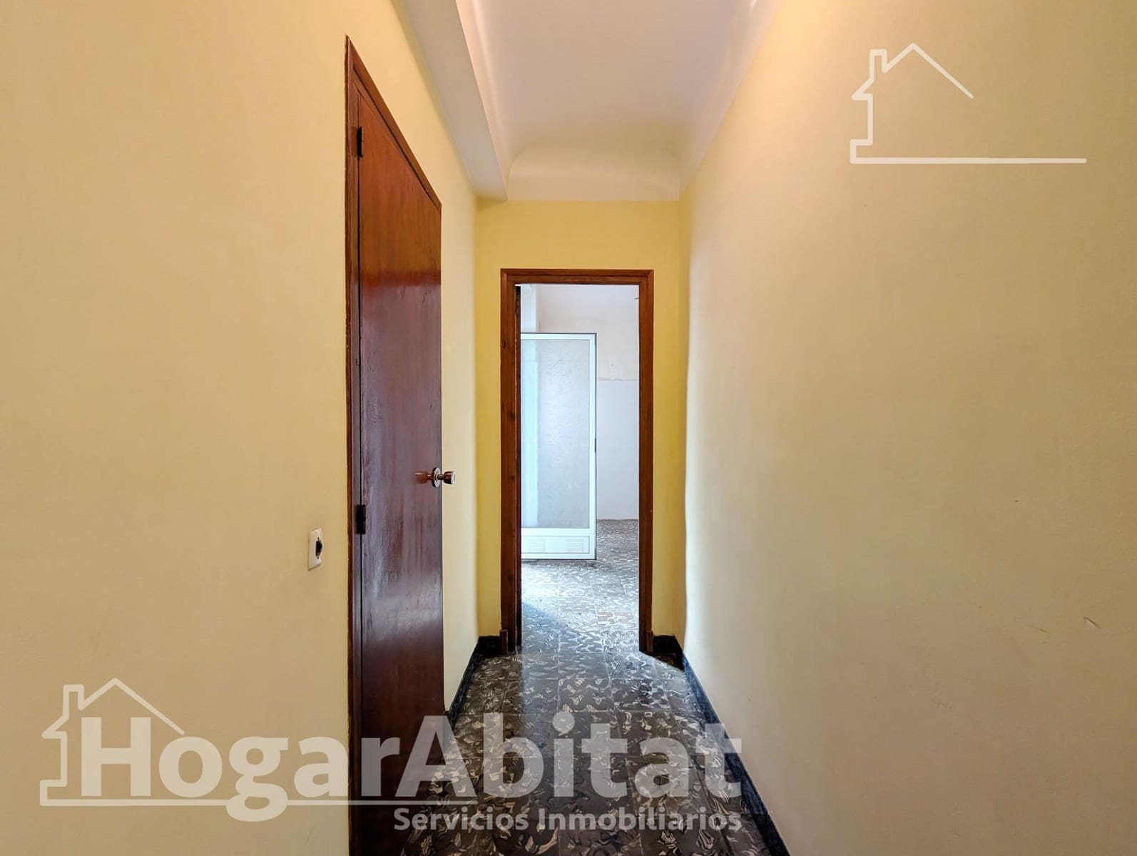 4 Zimmer Wohnung zu verkaufen in Alicante / Alacant Stadt - 172.500 € (Ref: 9903998)