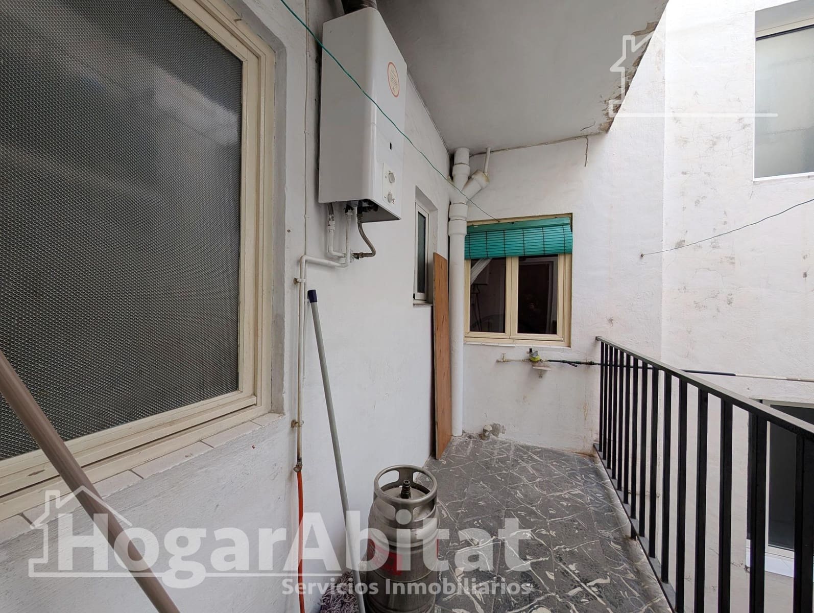 4 Zimmer Wohnung zu verkaufen in Alicante / Alacant Stadt - 172.500 € (Ref: 9903998)