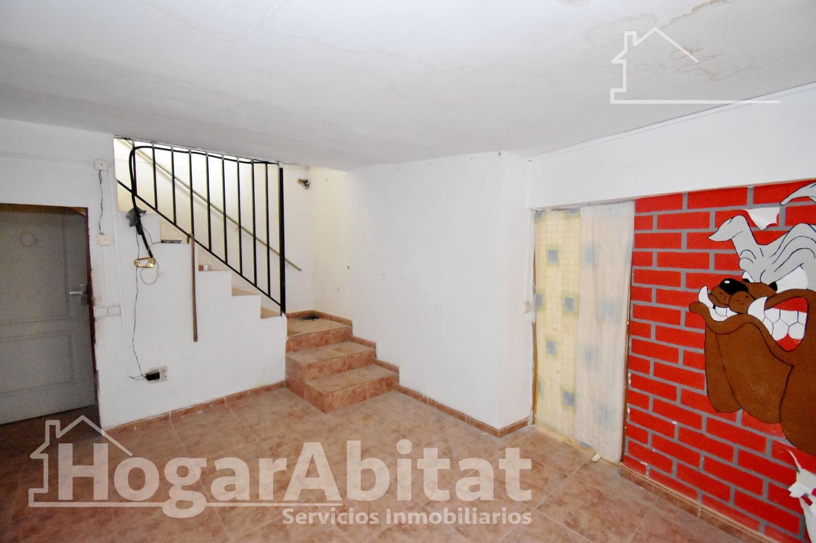 4 bedroom Townhouse for sale in Onda - € 145,000 (Ref: 9904000)