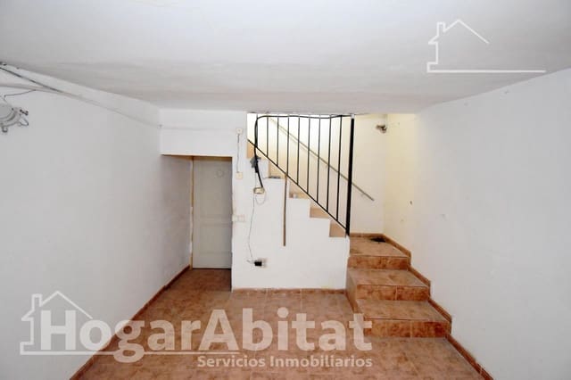 4 bedroom Townhouse for sale in Onda - € 145,000 (Ref: 9904000)