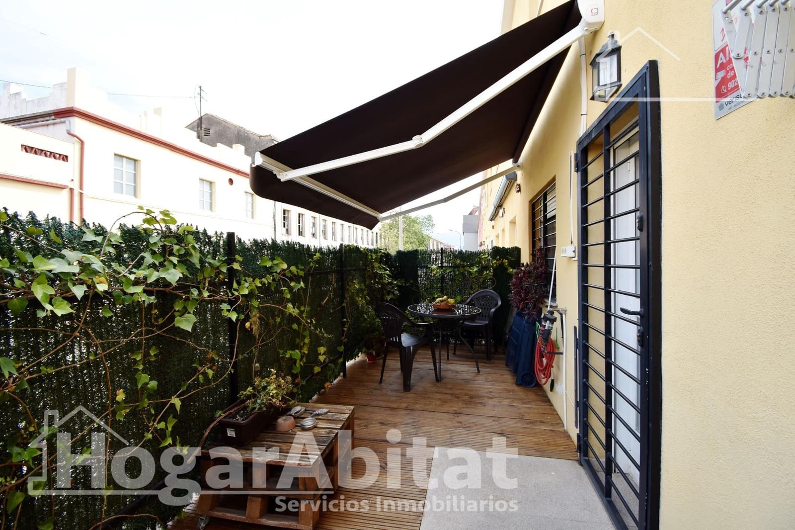 Adosado de 3 habitaciones en Almoines en venta con piscina garaje - 275.000 € (Ref: 9904003)