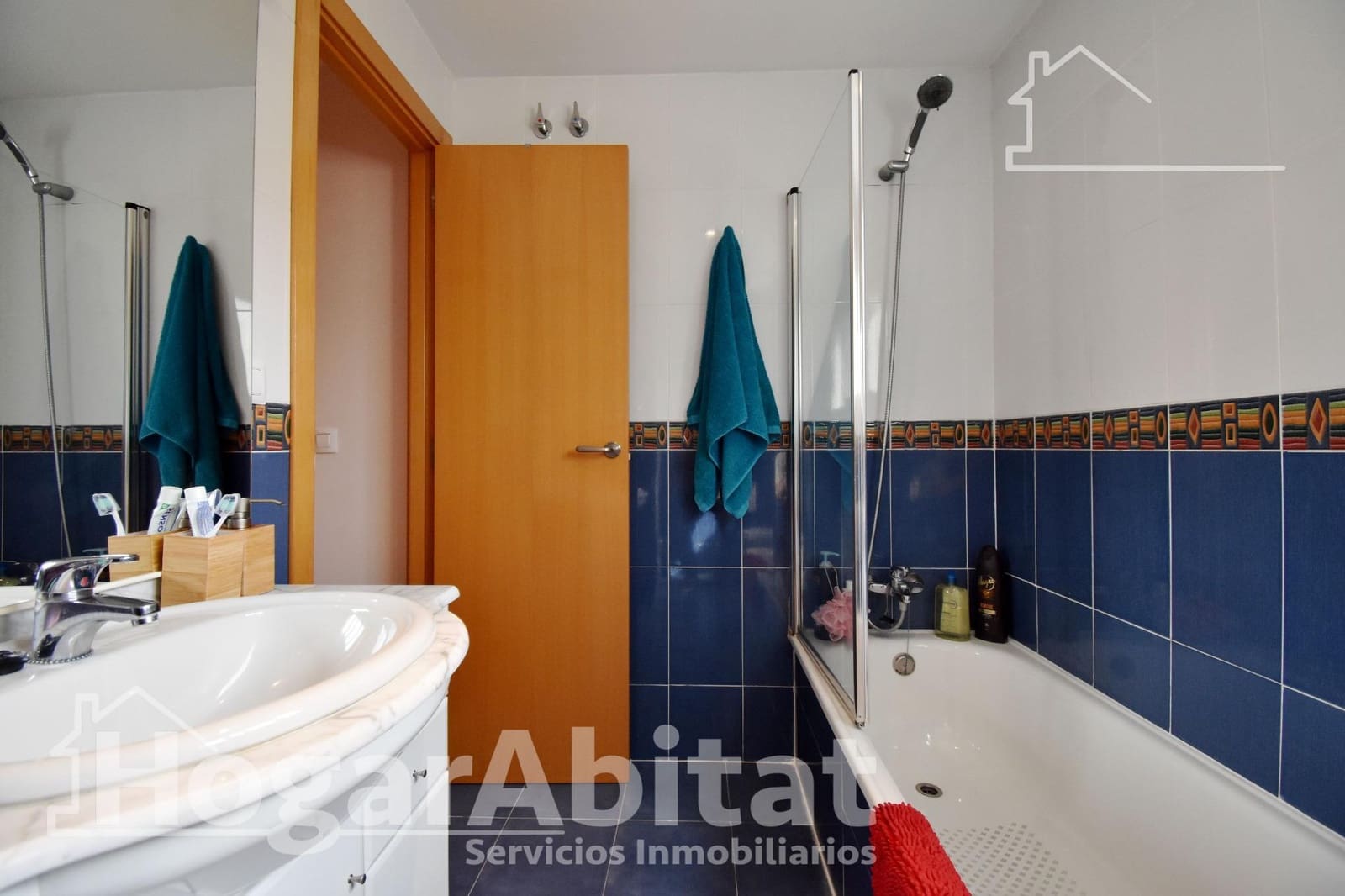 Adosado de 3 habitaciones en Almoines en venta con piscina garaje - 275.000 € (Ref: 9904003)