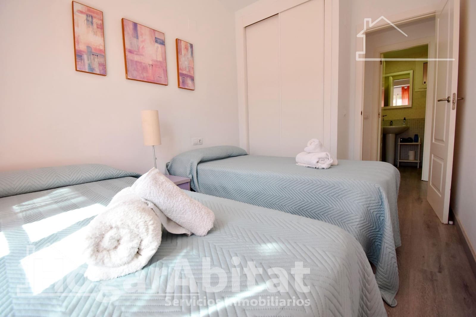 2 bedroom Flat for sale in Denia with pool garage - € 369,000 (Ref: 9904005)
