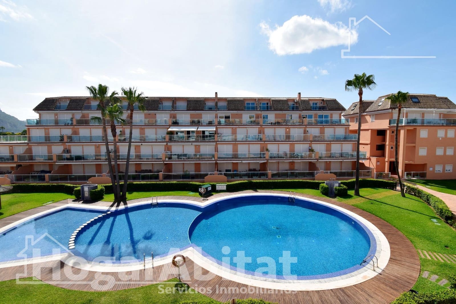 2 bedroom Flat for sale in Denia with pool garage - € 369,000 (Ref: 9904005)