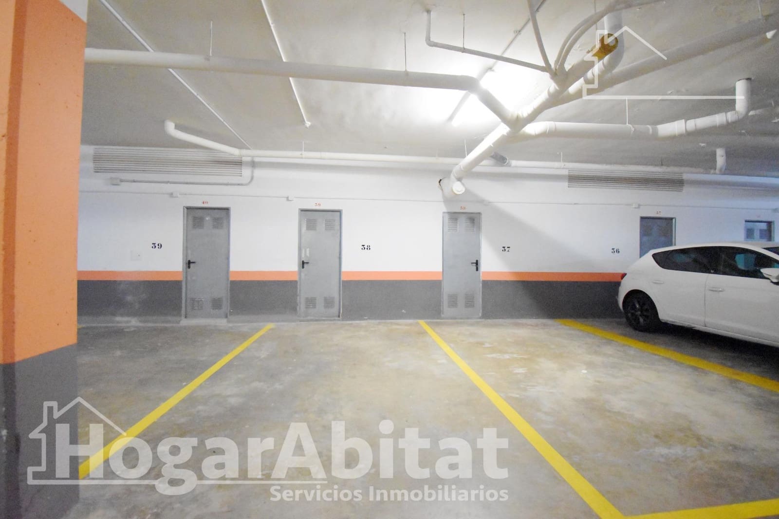 2 bedroom Flat for sale in Denia with pool garage - € 369,000 (Ref: 9904005)