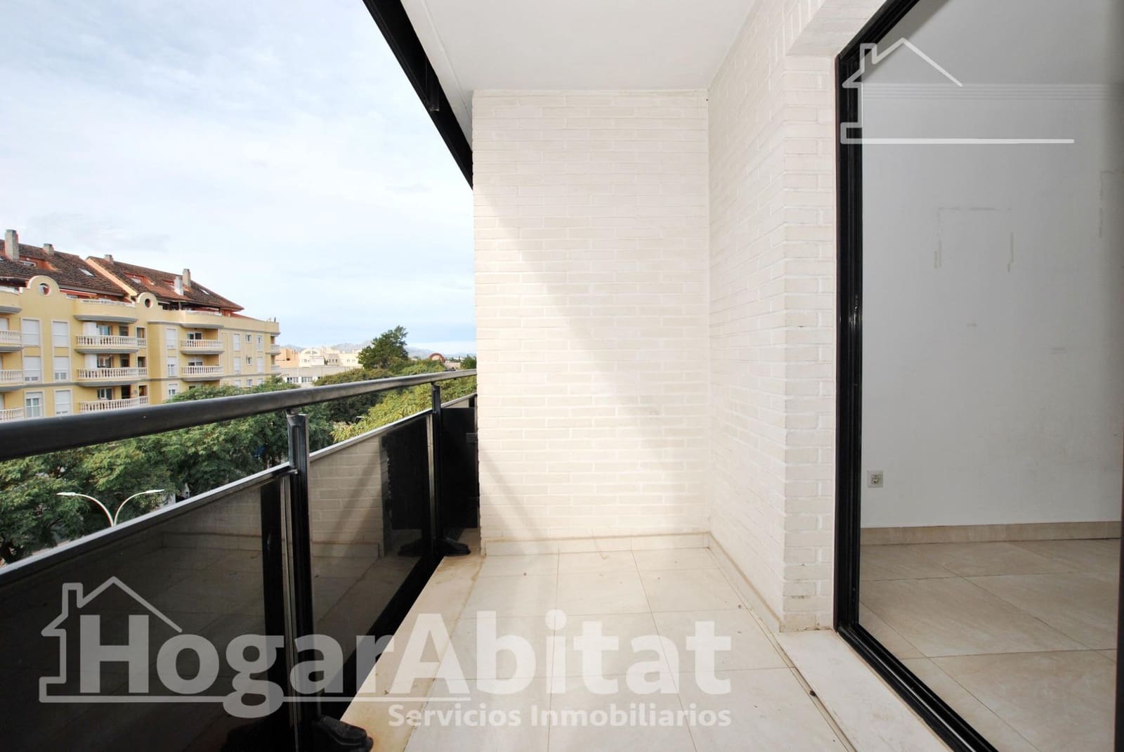3 quarto Apartamento para venda em Denia com garagem - 329 000 € (Ref: 9908068)