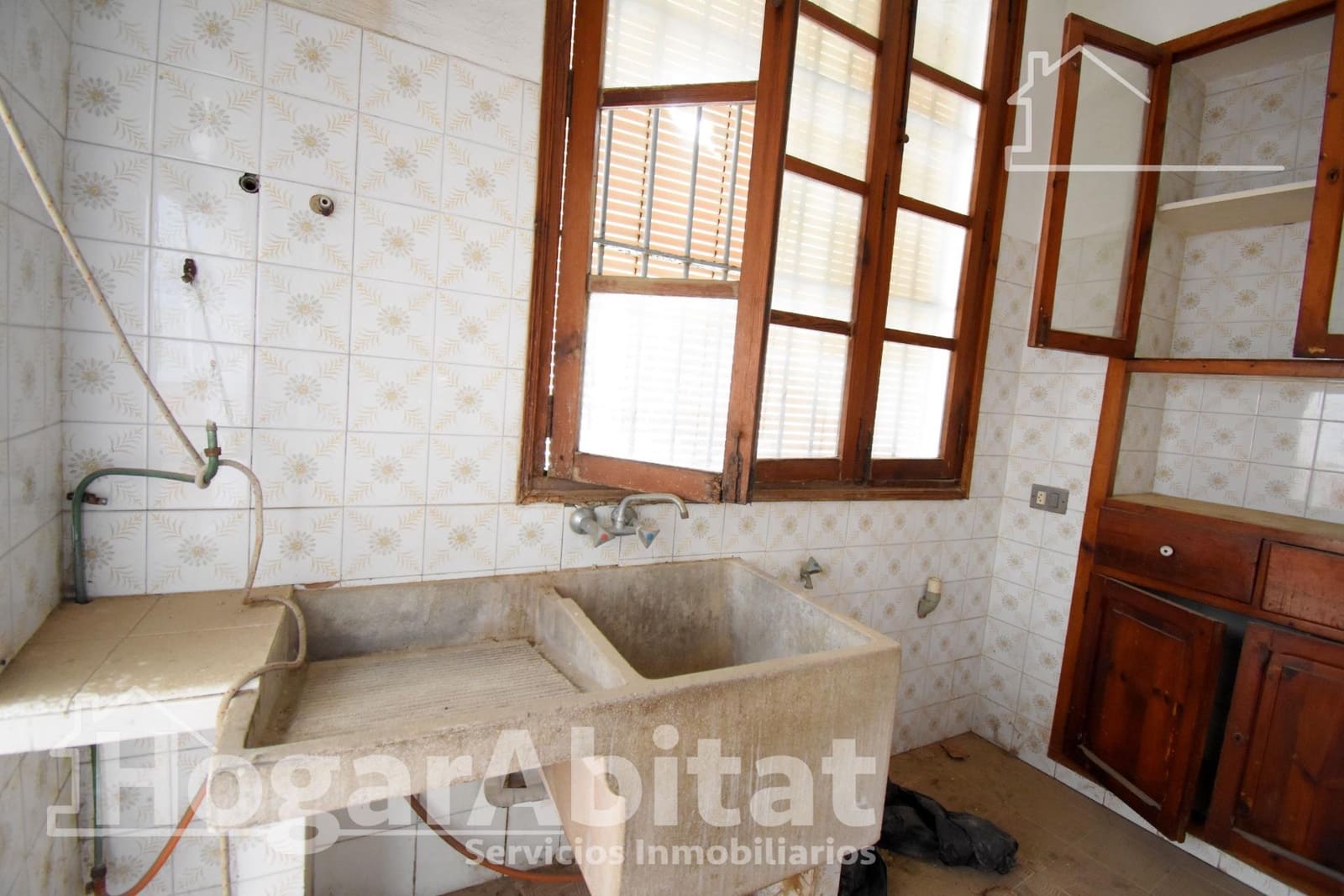 6 soverom Hus til salgs i Bellreguard med garasje - € 175 000 (Ref: 9908073)