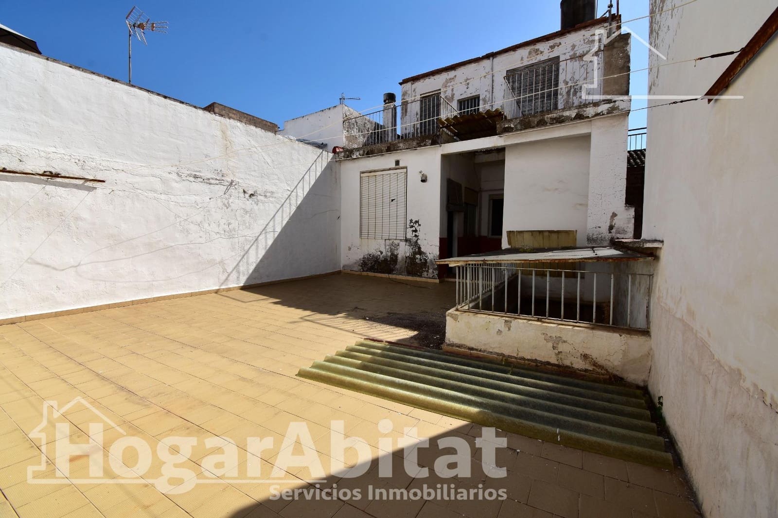 6 soverom Hus til salgs i Bellreguard med garasje - € 175 000 (Ref: 9908073)