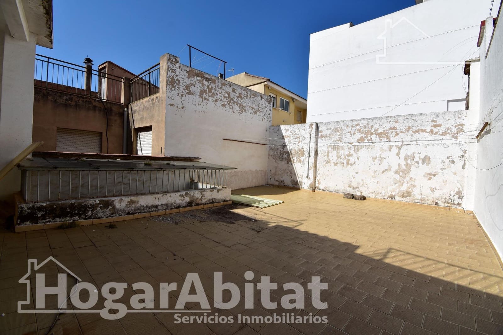 6 soverom Hus til salgs i Bellreguard med garasje - € 175 000 (Ref: 9908073)