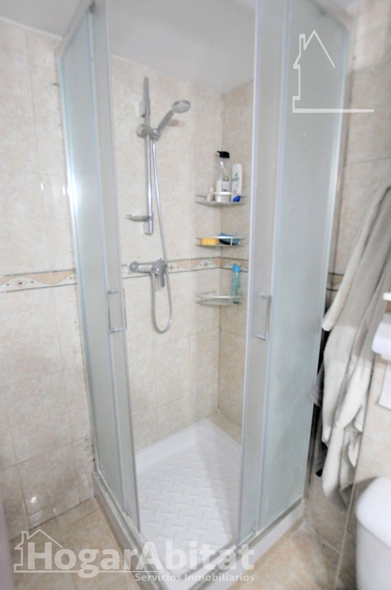 3 bedroom Flat for sale in Valencia city - € 188,000 (Ref: 9911113)