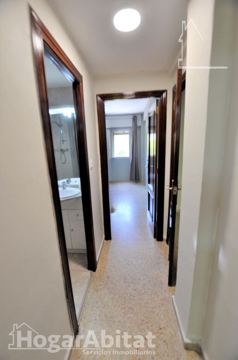 3 bedroom Flat for sale in Valencia city - € 188,000 (Ref: 9911113)