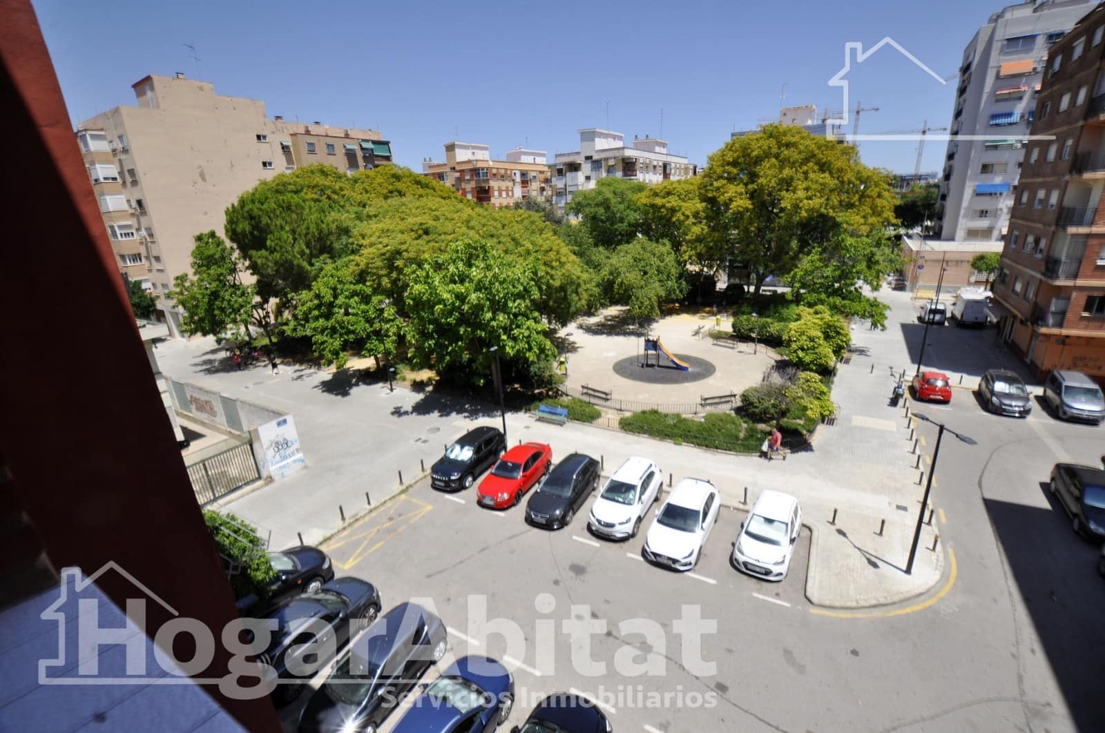 3 bedroom Flat for sale in Valencia city - € 188,000 (Ref: 9911113)