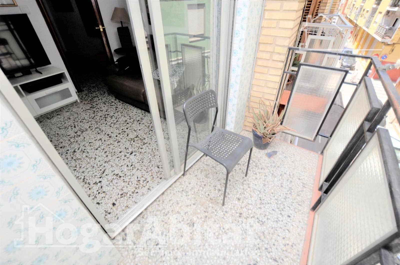 Piso de 4 habitaciones en Xirivella en venta - 189.000 € (Ref: 9911114)