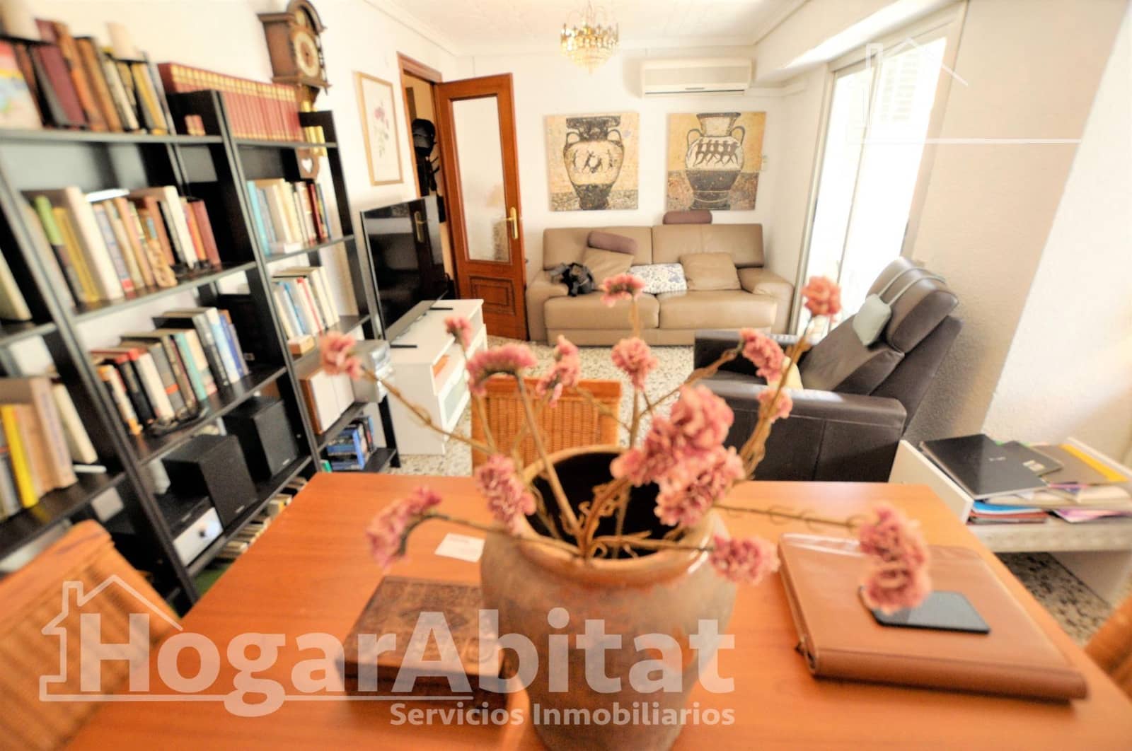Piso de 4 habitaciones en Xirivella en venta - 189.000 € (Ref: 9911114)
