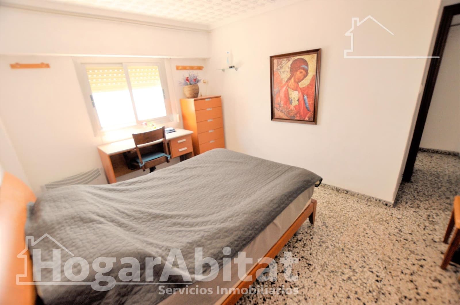 Piso de 4 habitaciones en Xirivella en venta - 189.000 € (Ref: 9911114)