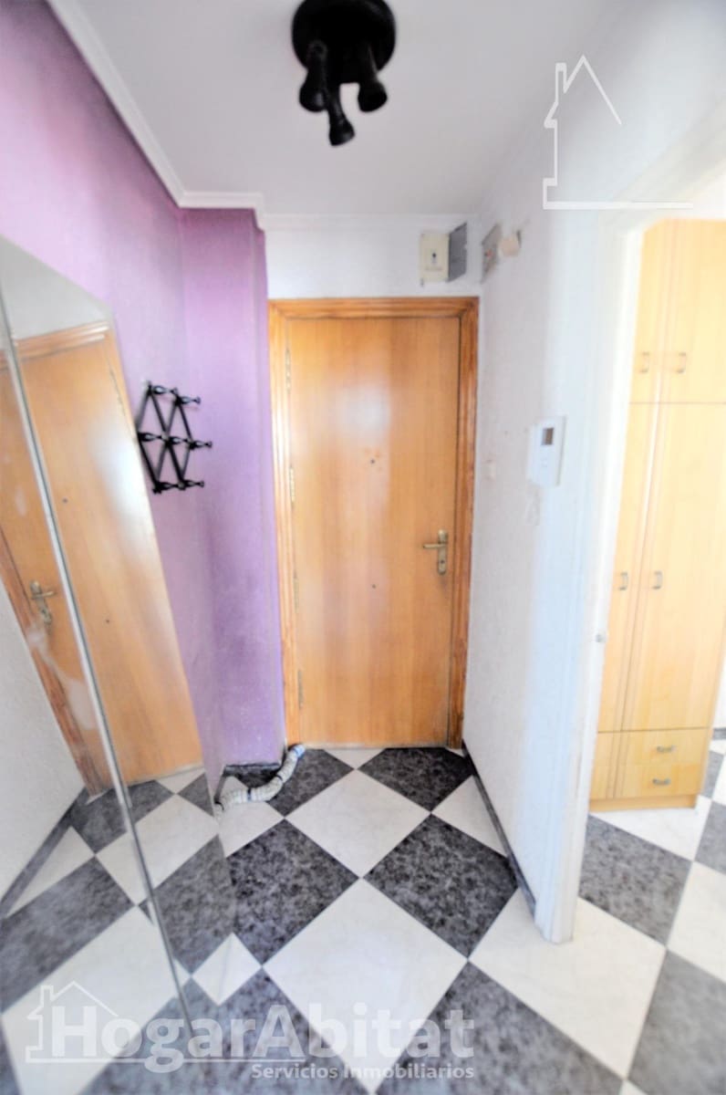 2 Zimmer Penthouse zu verkaufen in Xirivella - 140.000 € (Ref: 9911115)