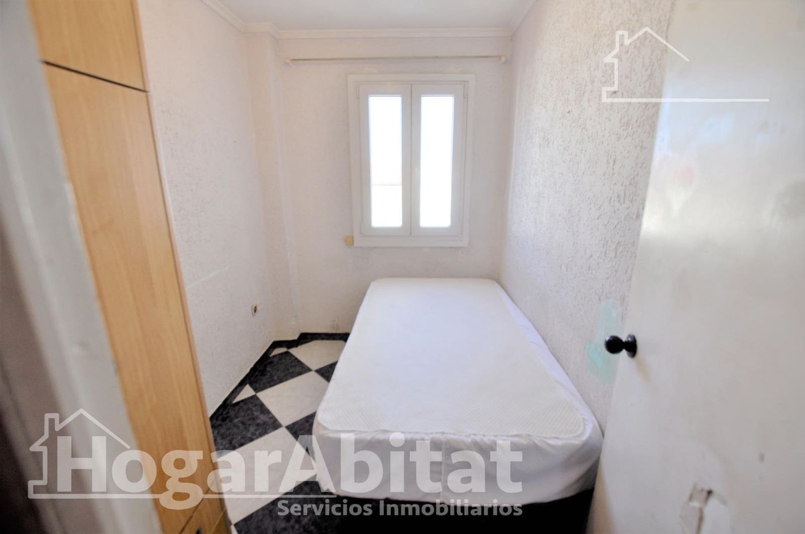 2 Zimmer Penthouse zu verkaufen in Xirivella - 140.000 € (Ref: 9911115)
