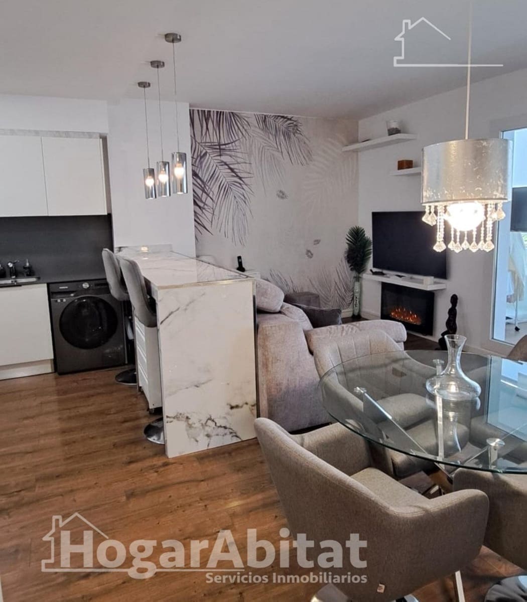 2 makuuhuone Asunto myytävänä paikassa Valencia kaupunki mukana 
autotalli - 440 000 € (Ref: 9911119)