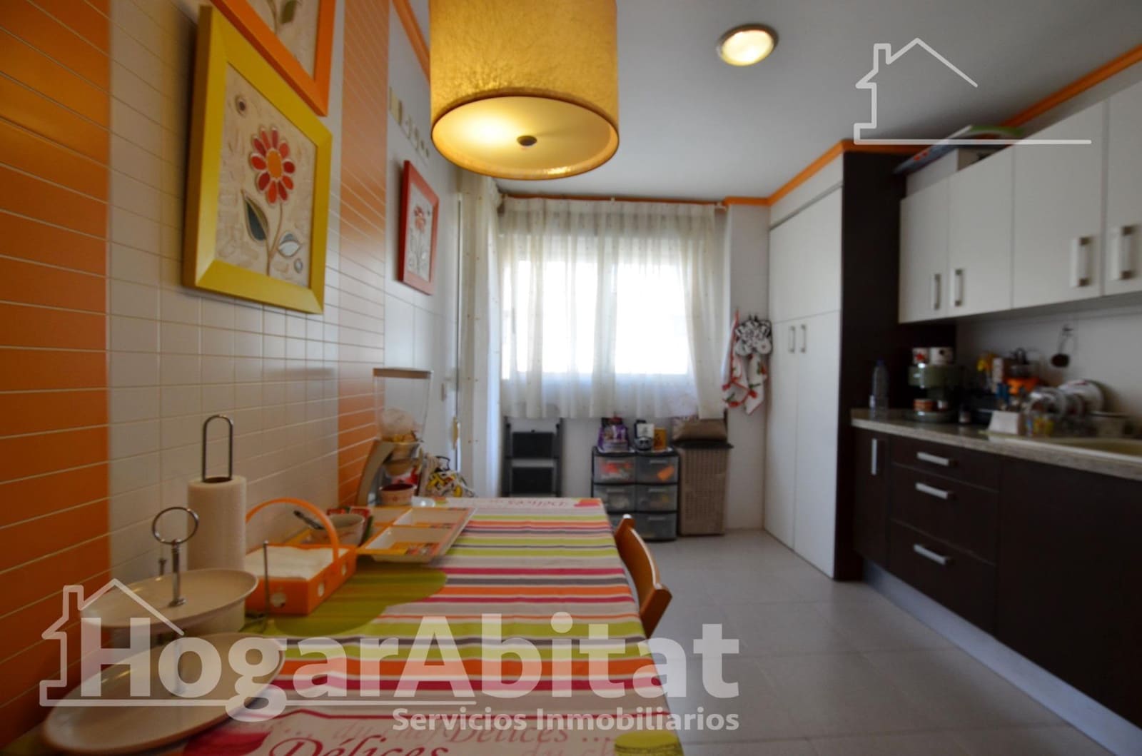 Piso de 3 habitaciones en Tavernes de la Valldigna en venta con garaje - 185.000 € (Ref: 9911121)