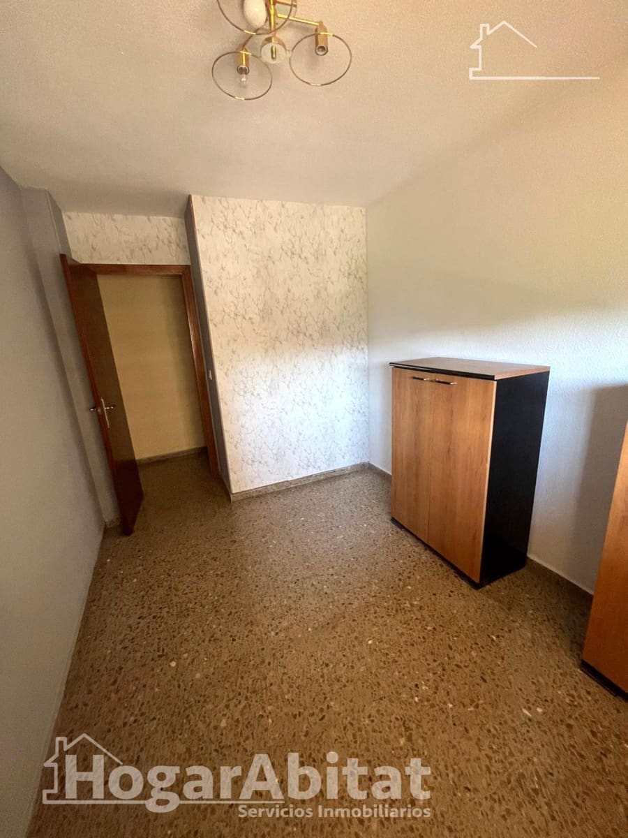 4 sovrum Lägenhet till salu i Valencia stad - 380 000 € (Ref: 9911125)