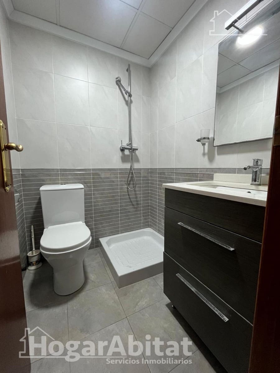 4 sovrum Lägenhet till salu i Valencia stad - 380 000 € (Ref: 9911125)