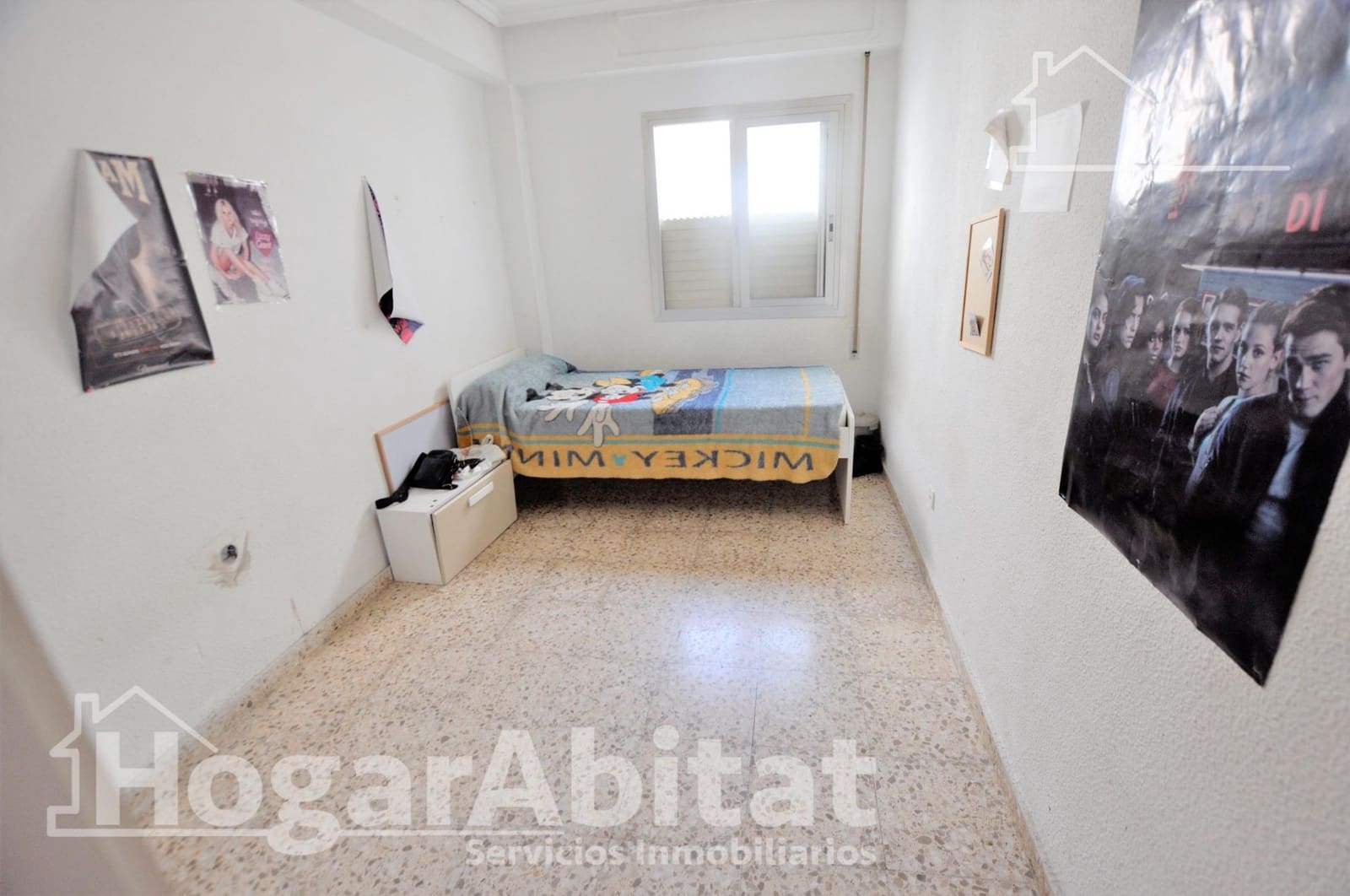 Piso de 3 habitaciones en Xirivella en venta - 195.000 € (Ref: 9911129)