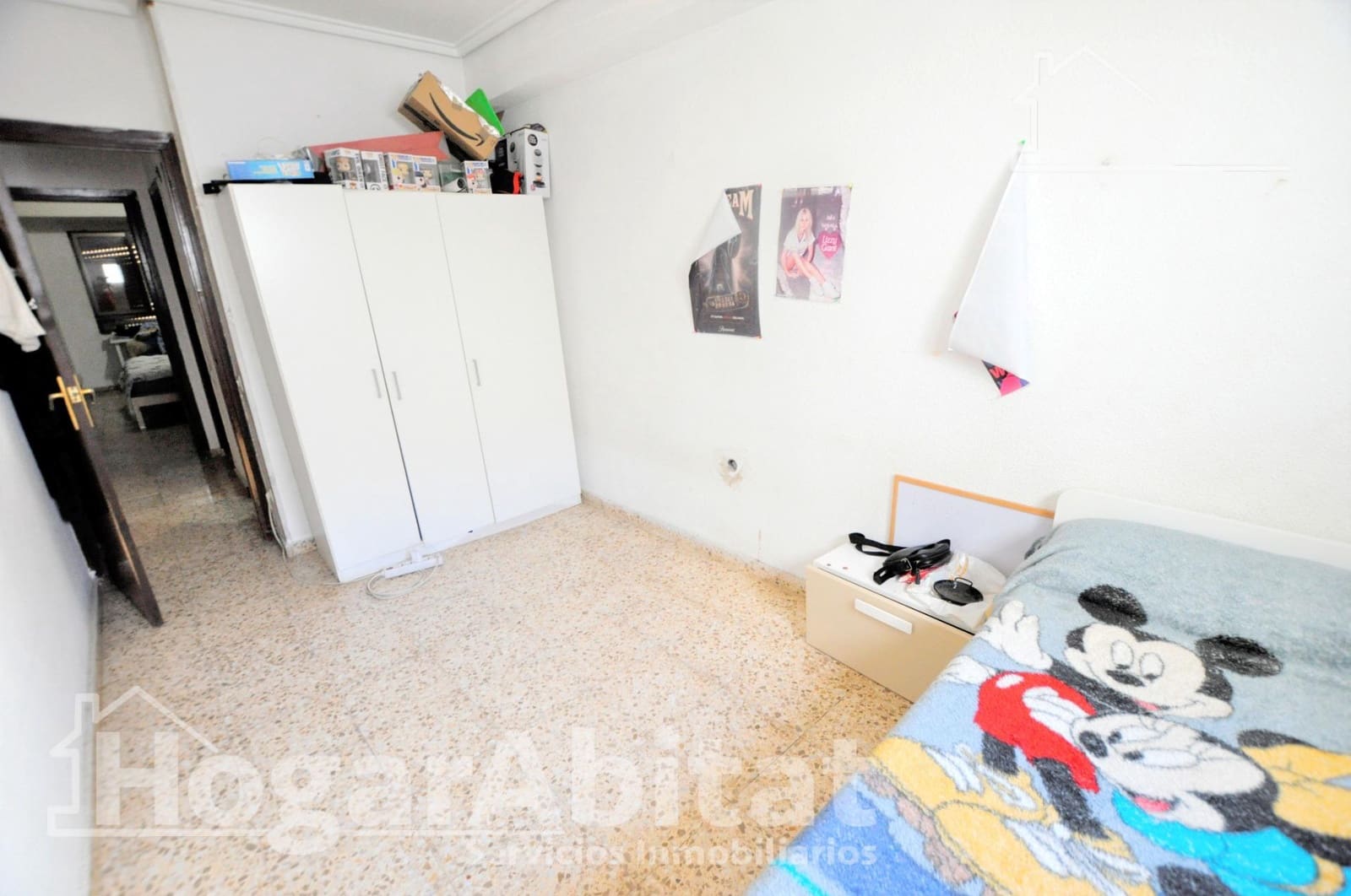 Piso de 3 habitaciones en Xirivella en venta - 195.000 € (Ref: 9911129)