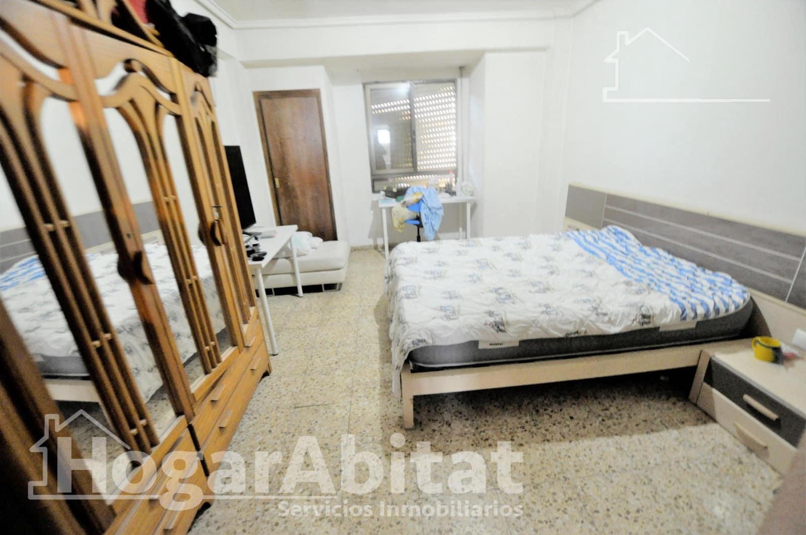 Piso de 3 habitaciones en Xirivella en venta - 195.000 € (Ref: 9911129)