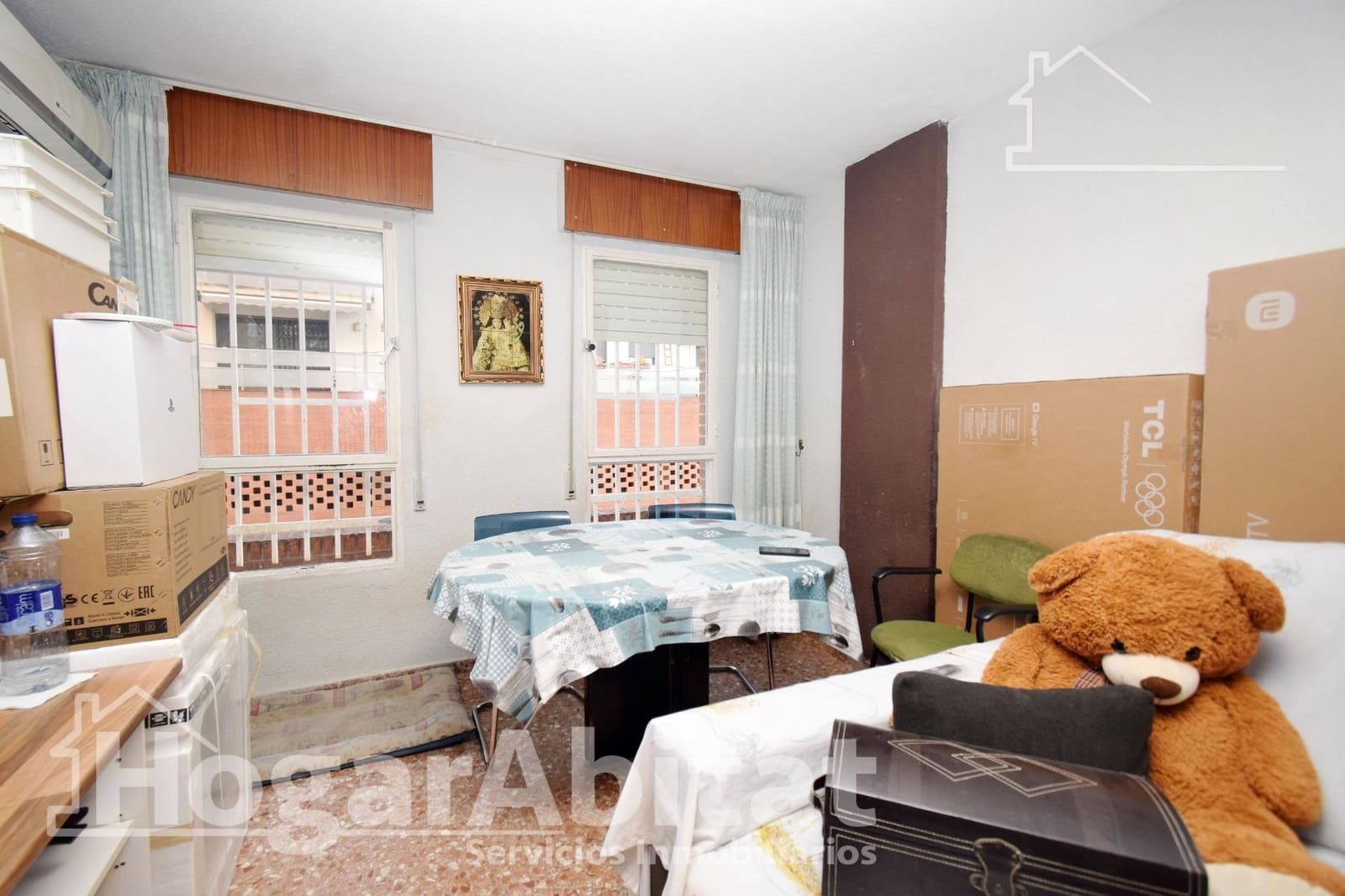 Piso de 3 habitaciones en Paterna en venta - 200.000 € (Ref: 9911130)