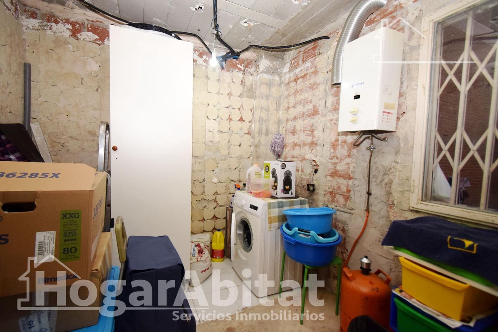 Piso de 3 habitaciones en Paterna en venta - 200.000 € (Ref: 9911130)